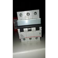 Automat 3Р B 25A 4.5KA,LR3 Foto