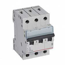 Automat 3P C 6A 6KA TX3 Foto