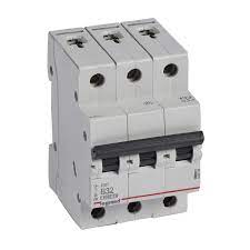Automat 3P B 32A 6kA,RX3 Foto